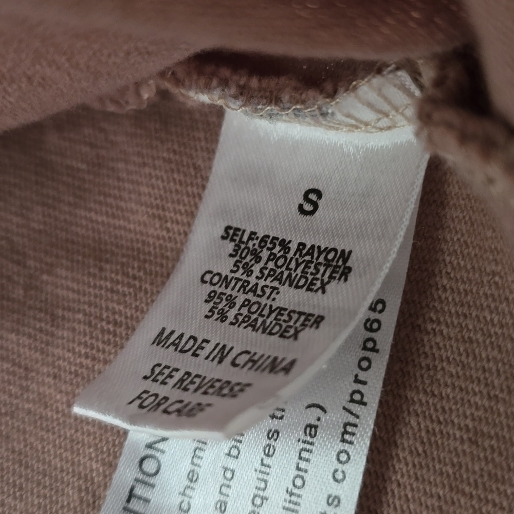 Wishlist Women's Pullover - Picture 6 of 12